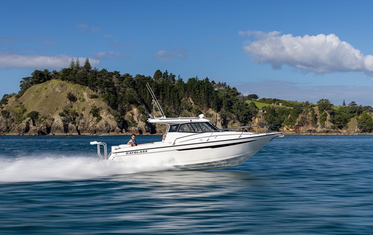 Exploring the Rayglass 2700 - The ultimate multipurpose vessel