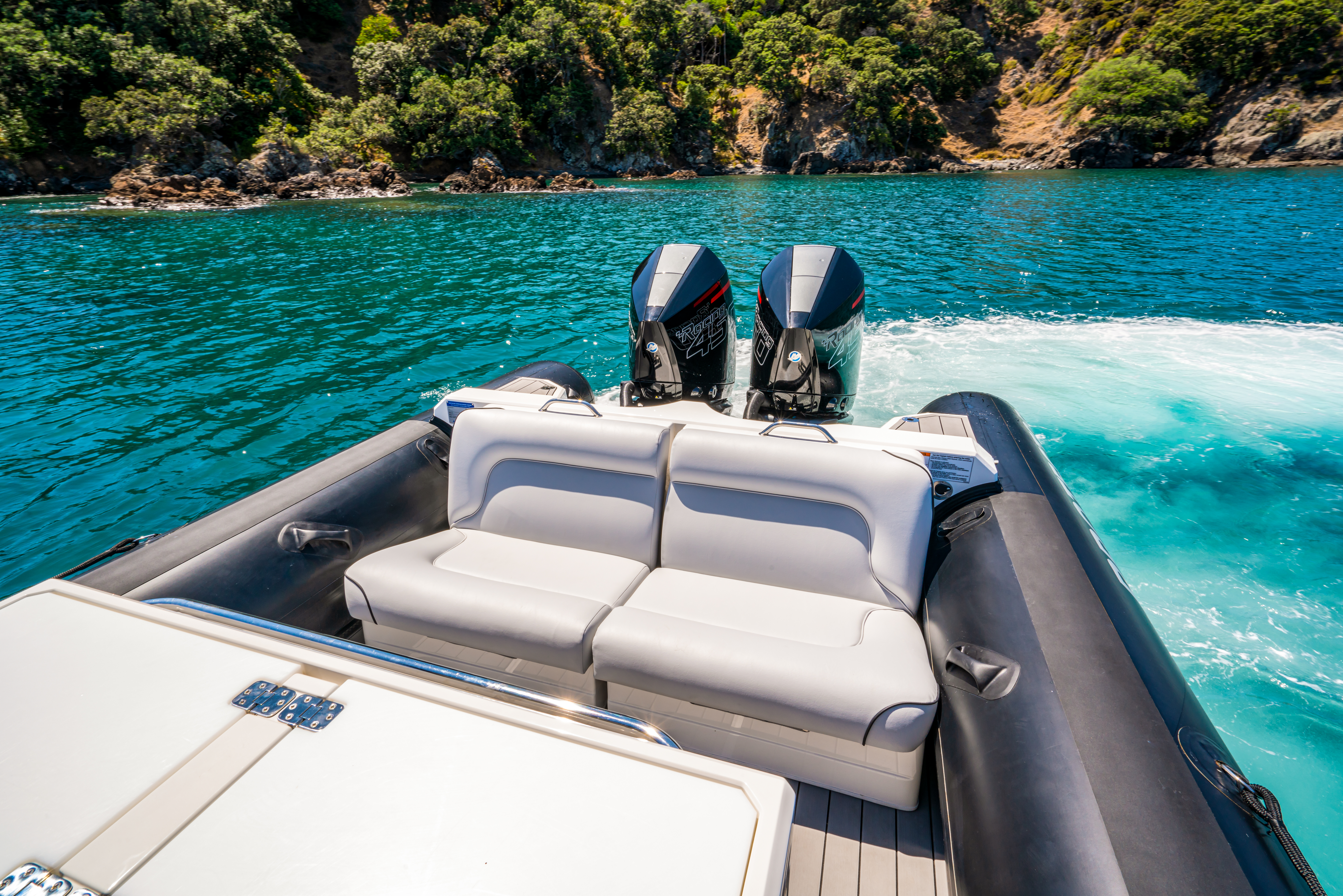 Optional luxury transom seating