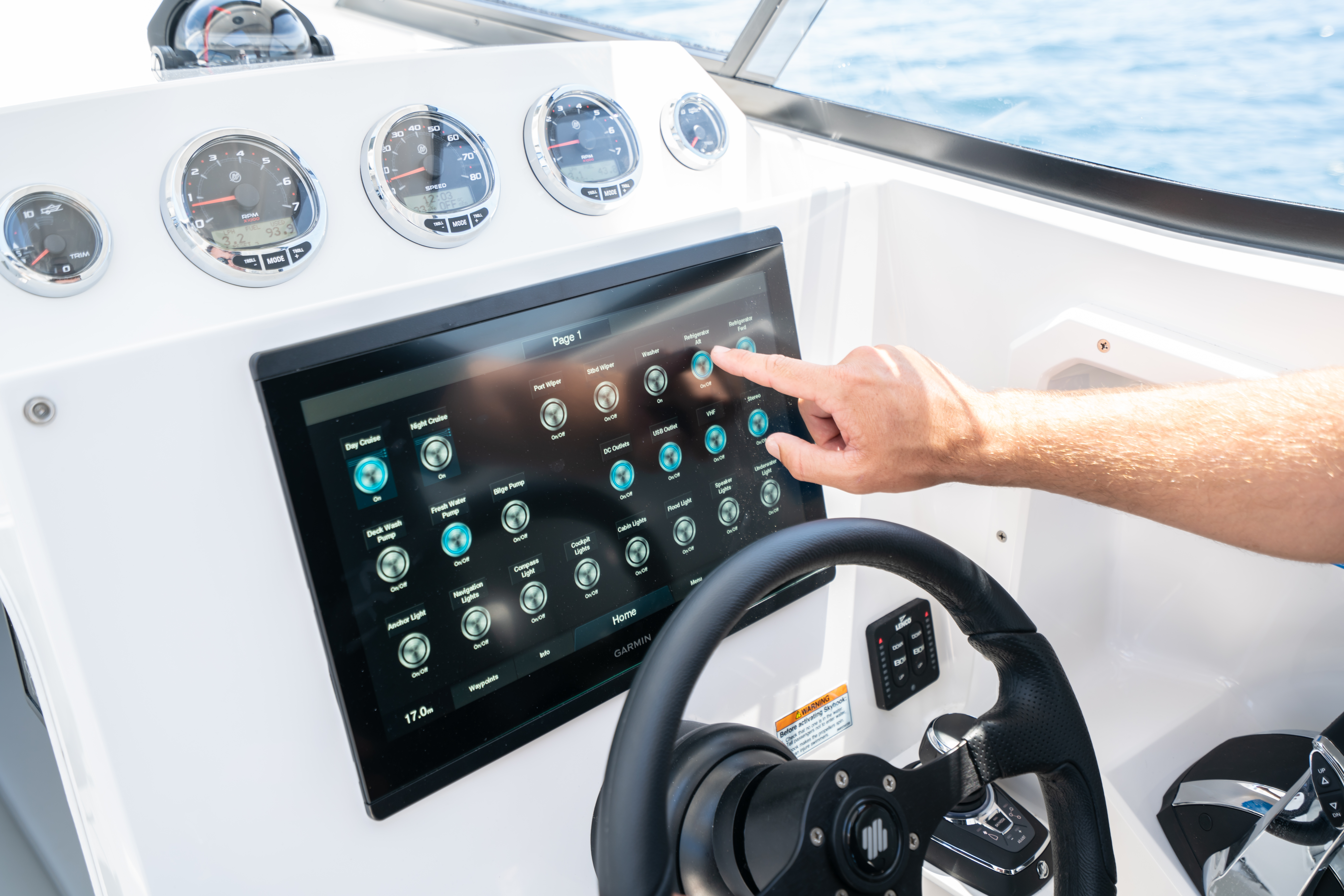 Re-designed dash with larger area for bigger displays