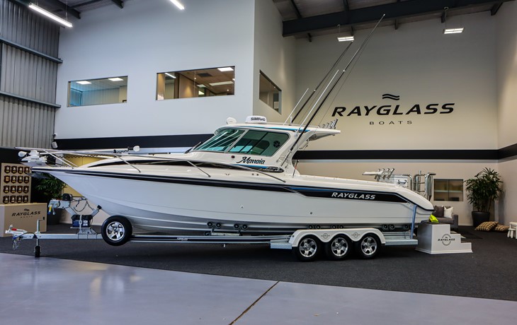 Manaia Legend 2800: One of Rayglass biggest ever boat restorations